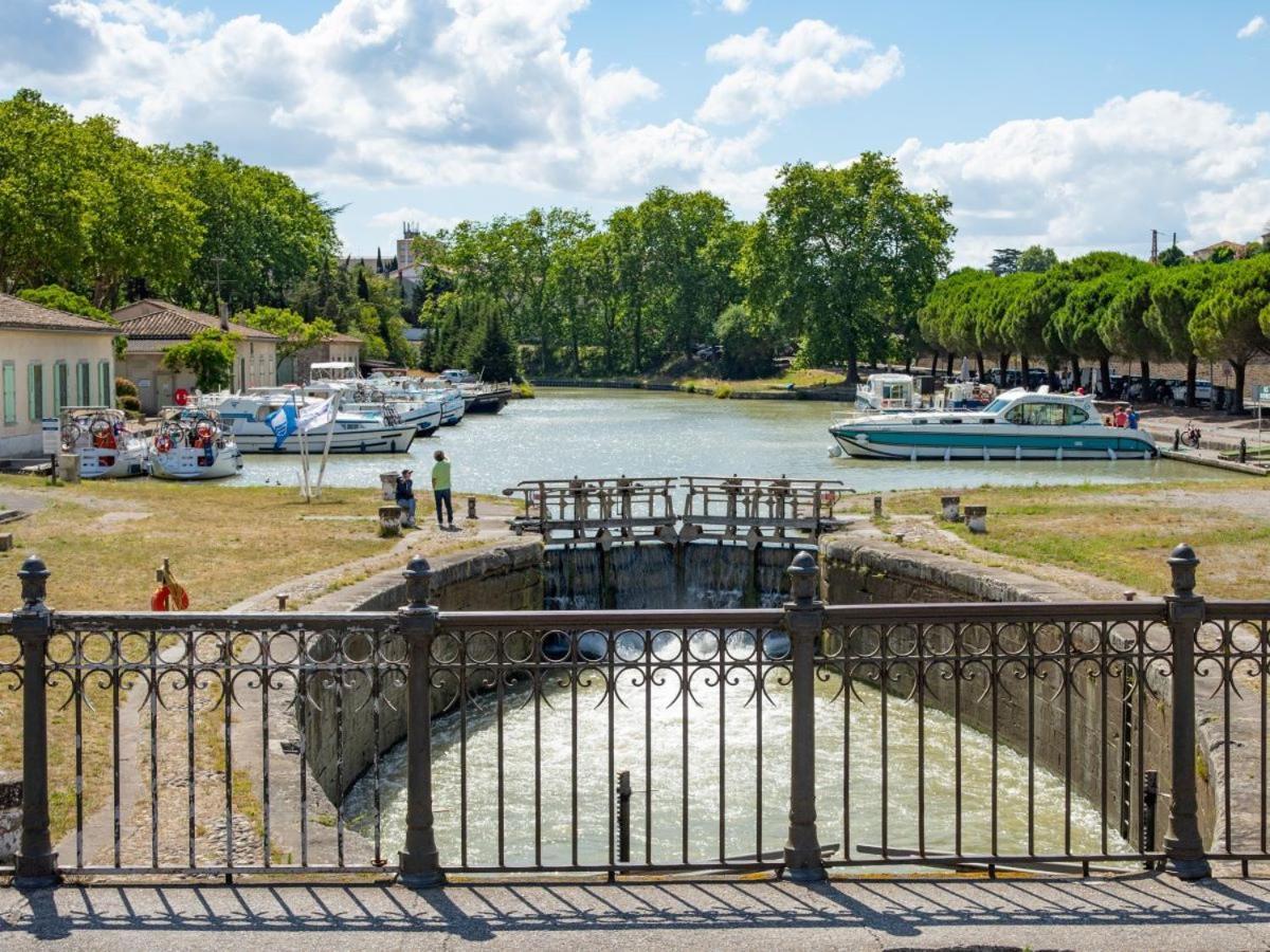 Elegante Maison A 2 Min De Carcarssonne, Terrasse, Jacuzzi Et Garage Pezens Екстер'єр фото